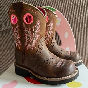 Ariat boots size 9 toddler girl